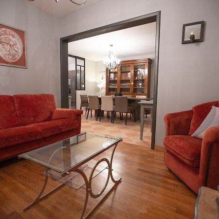 Chambre Jungle Dans Maison D'Hote "Le Petit Clouet"- Rochecorbon Exterior foto