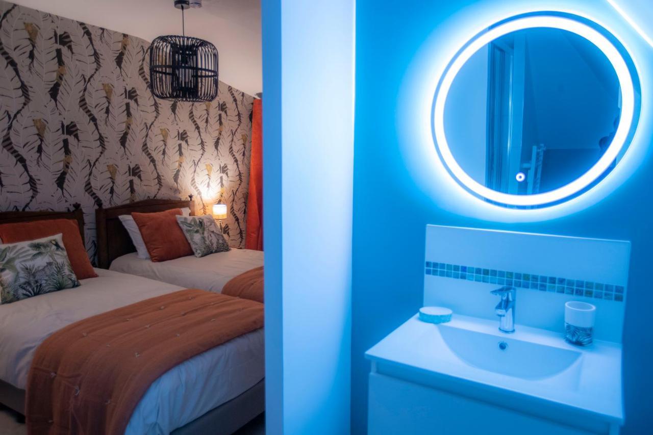 Chambre Jungle Dans Maison D'Hote "Le Petit Clouet"- Rochecorbon Exterior foto